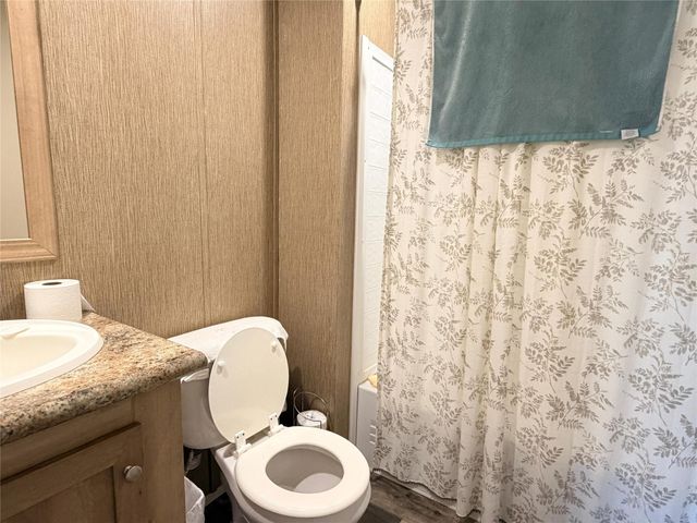 13700 Burnett Road, Beasley, TX 77417