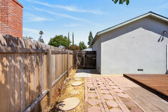 7620 Eastgate Ave, Citrus Heights, CA 95610