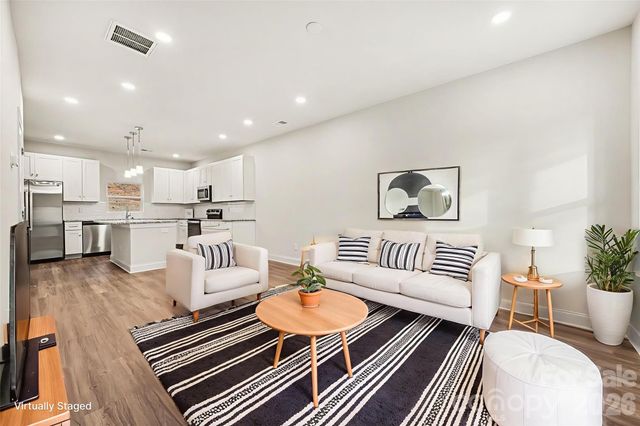 226 Oak Circle, Newton, NC 28658