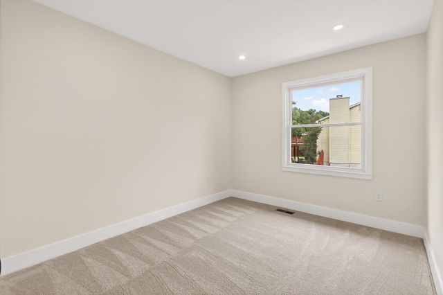 7124 WHETSTONE RD, Alexandria, VA 22306