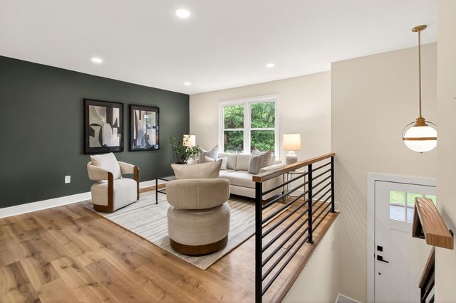 7124 WHETSTONE RD, Alexandria, VA 22306