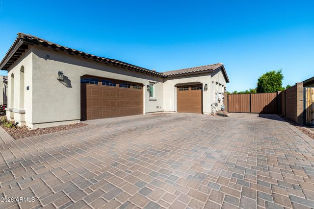 23307 N 97TH Drive, Peoria, AZ 85383