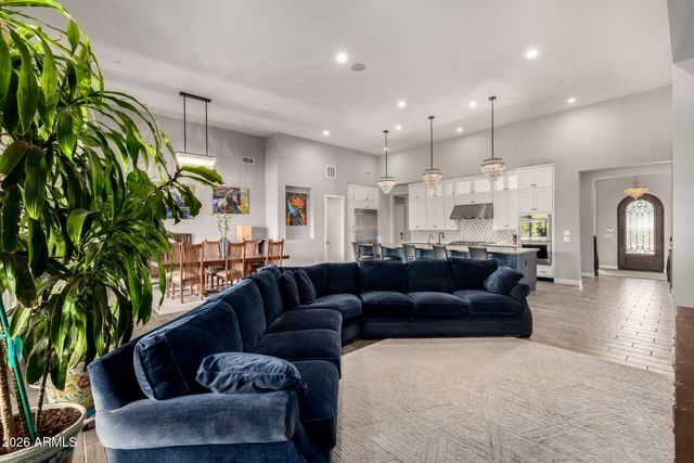 23307 N 97TH Drive, Peoria, AZ 85383