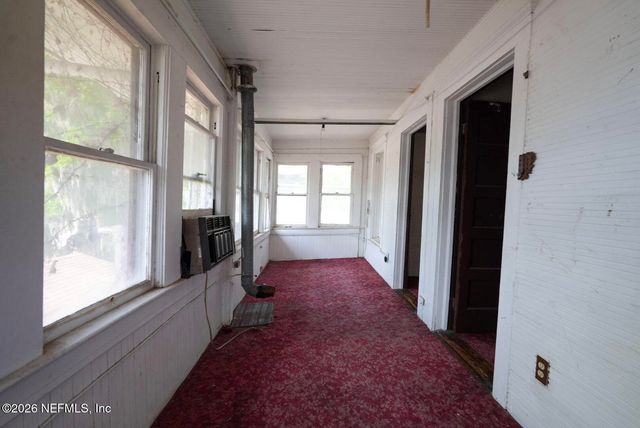 228 W 11TH Street, Jacksonville, FL 32206