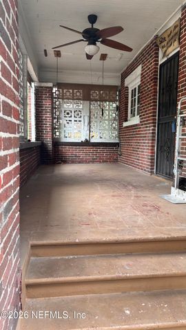 228 W 11TH Street, Jacksonville, FL 32206