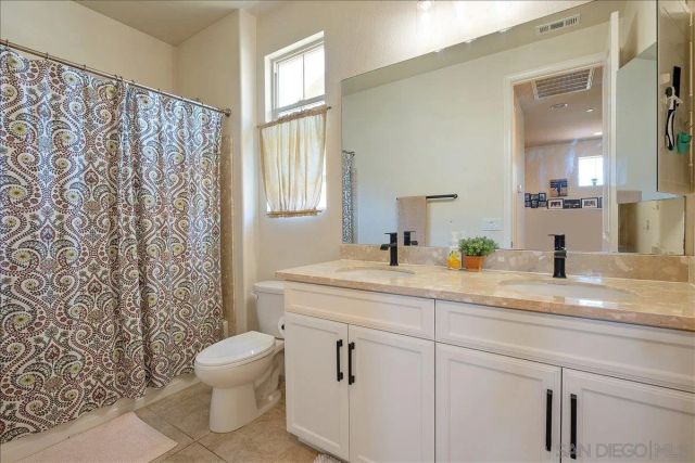 7098 Sitio Corazon, Carlsbad, CA 92009