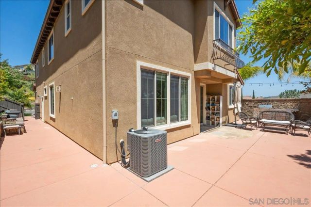 7098 Sitio Corazon, Carlsbad, CA 92009