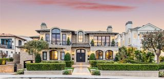 500 N Poinsettia Avenue, Manhattan Beach, CA 90266