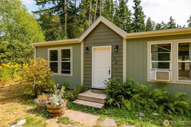 164 Sleeper Road, Oak Harbor, WA 98277