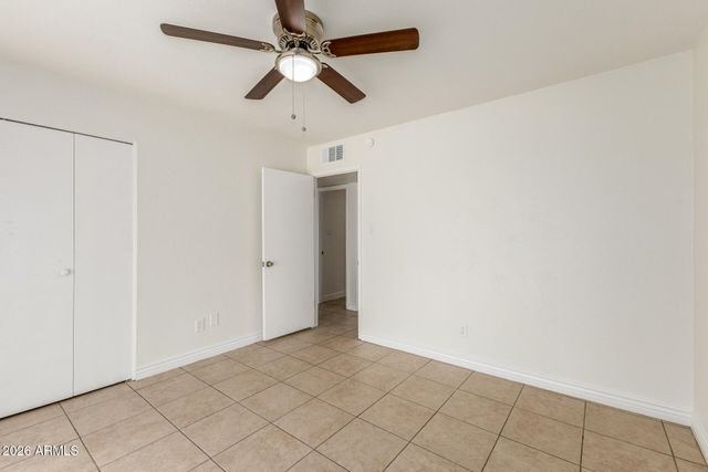 7954 W INDIANOLA Avenue, Phoenix, AZ 85033