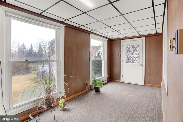 6221 BLUE BIRD AVE, Harrisburg, PA 17112