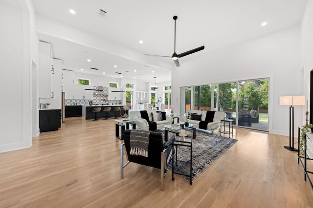 3115 GIBBS WILLIAMS Road, Dallas, TX 75233