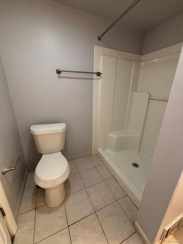 11265 Essex Avenue, Warren, MI 48089