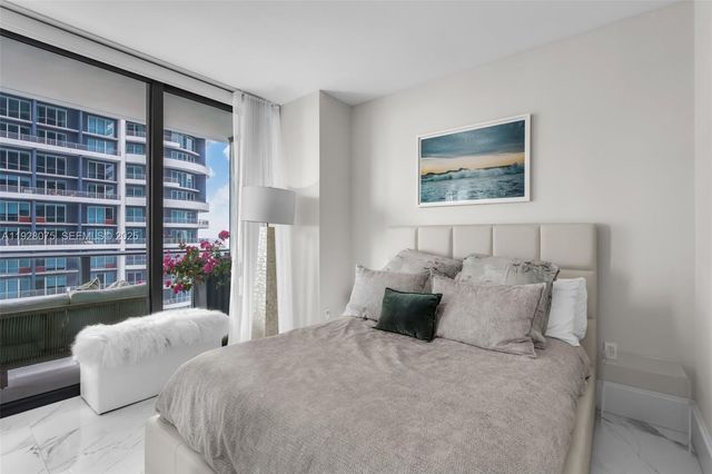 1300 S Miami Ave 2508, Miami, FL 33130