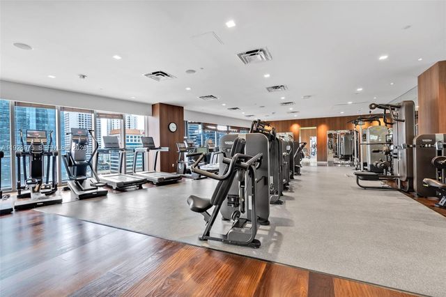 1300 S Miami Ave 2508, Miami, FL 33130