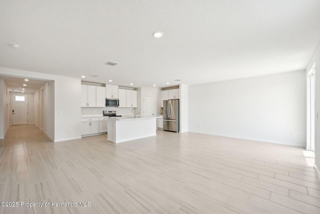 31600 MALBEC Drive, Brooksville, FL 34602