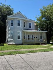 200 Armstrong St ST A, Portsmouth, VA 23704