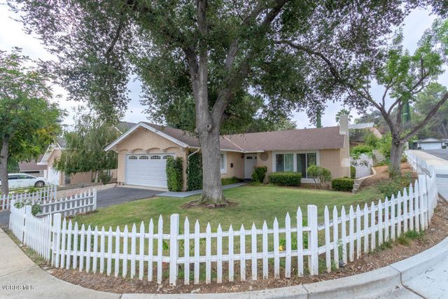 29352 Trailway Lane, Agoura Hills, CA 91301