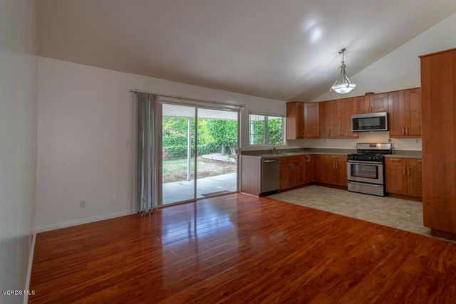 29352 Trailway Lane, Agoura Hills, CA 91301