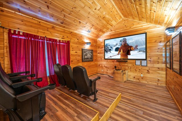 1820 Elk Springs Way, Gatlinburg, TN 37738