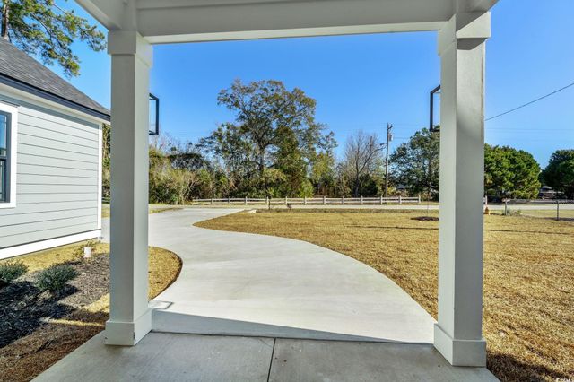 1418 Hyman Ln., Conway, SC 29526