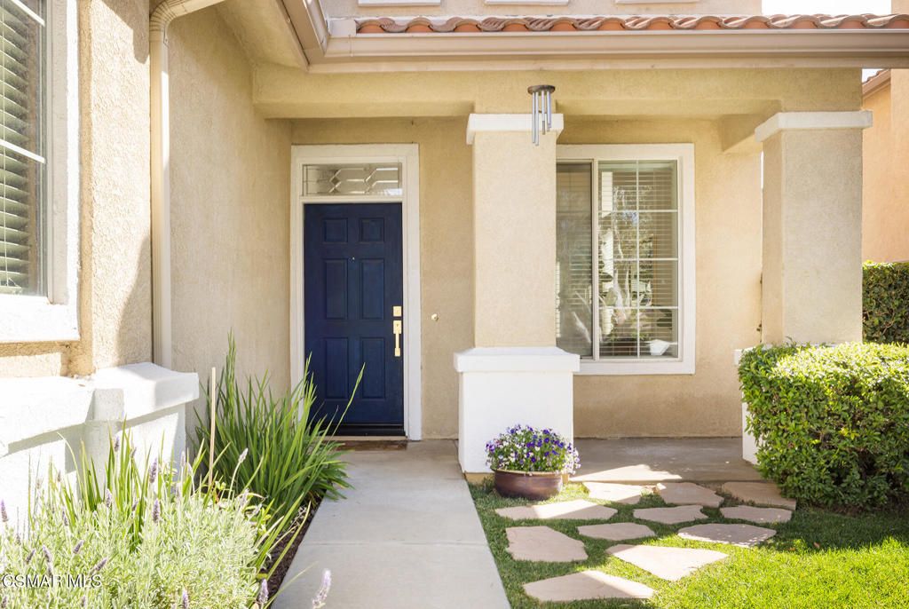Image 19 of property listing at 2684 Sunshine Valley Court, Simi Valley, CA 93063