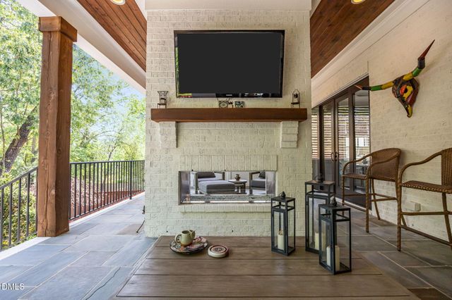 2118 Cowper Drive, Raleigh, NC 27608