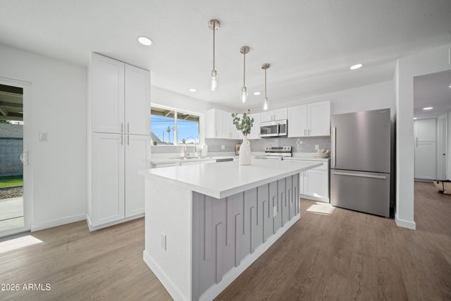 8944 N 17TH Lane, Phoenix, AZ 85021