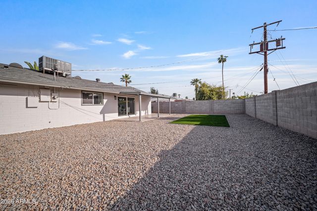 8944 N 17TH Lane, Phoenix, AZ 85021