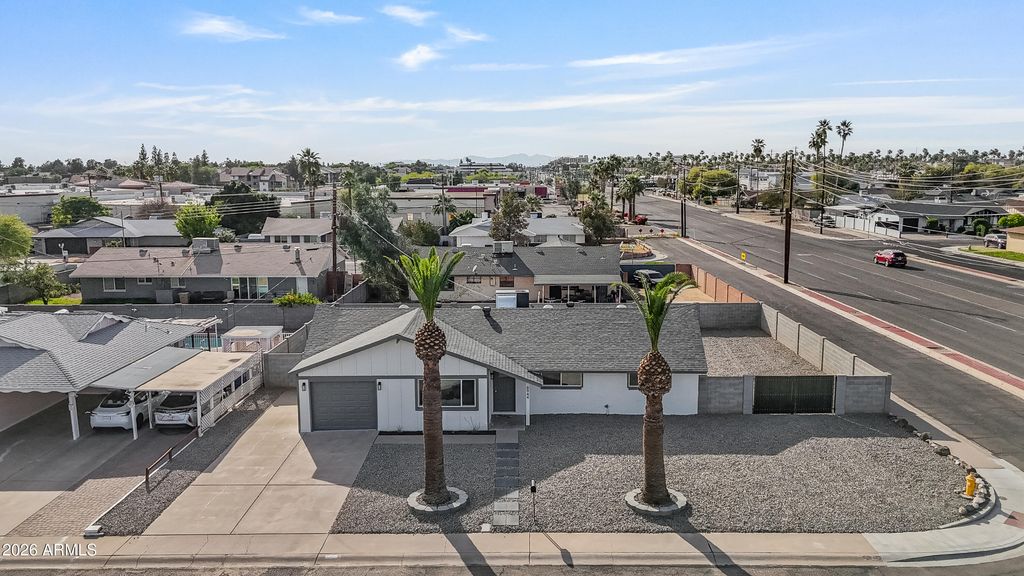 8944 N 17TH Lane, Phoenix, AZ 85021