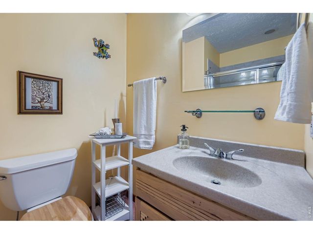 907 Fourmile Canyon Dr, Boulder, CO 80302