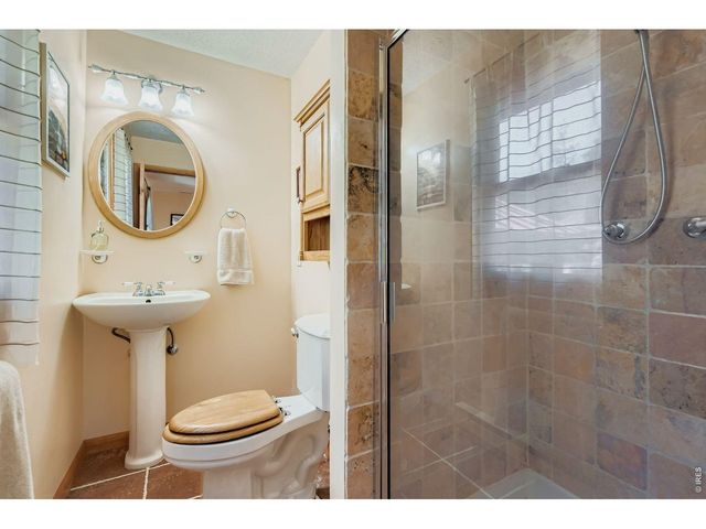 907 Fourmile Canyon Dr, Boulder, CO 80302