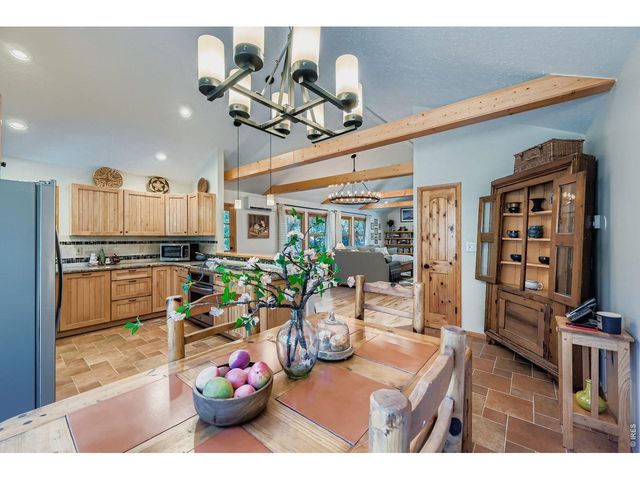 907 Fourmile Canyon Dr, Boulder, CO 80302