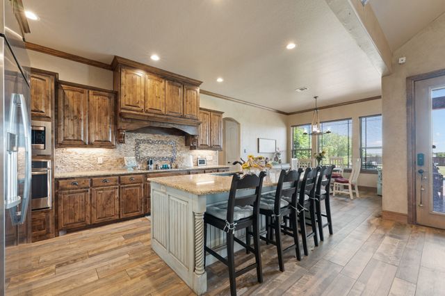 9833 Wildcat Ridge, Godley, TX 76044