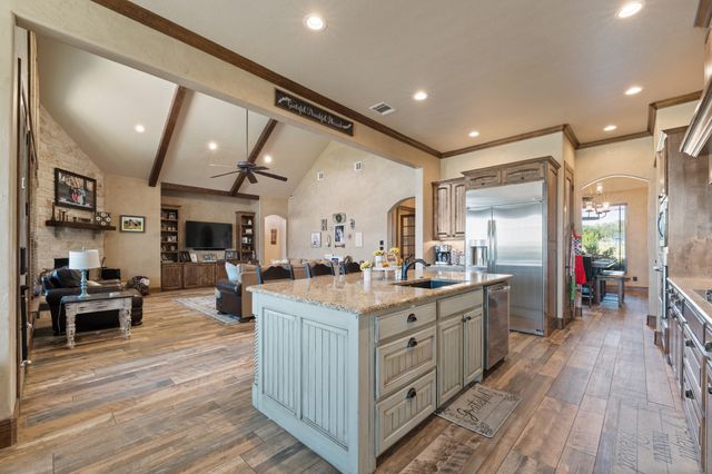 9833 Wildcat Ridge, Godley, TX 76044