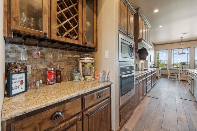 9833 Wildcat Ridge, Godley, TX 76044