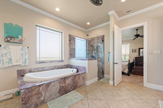 9833 Wildcat Ridge, Godley, TX 76044