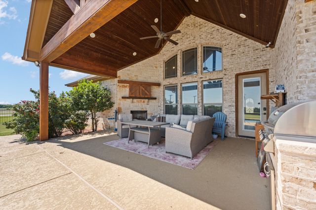 9833 Wildcat Ridge, Godley, TX 76044