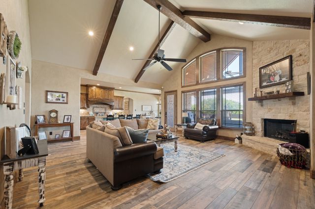 9833 Wildcat Ridge, Godley, TX 76044