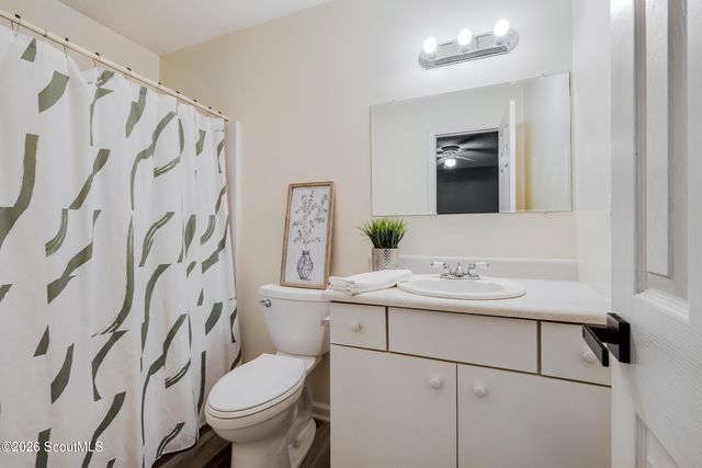 1527 Redfish Drive SE, Darien, GA 31305