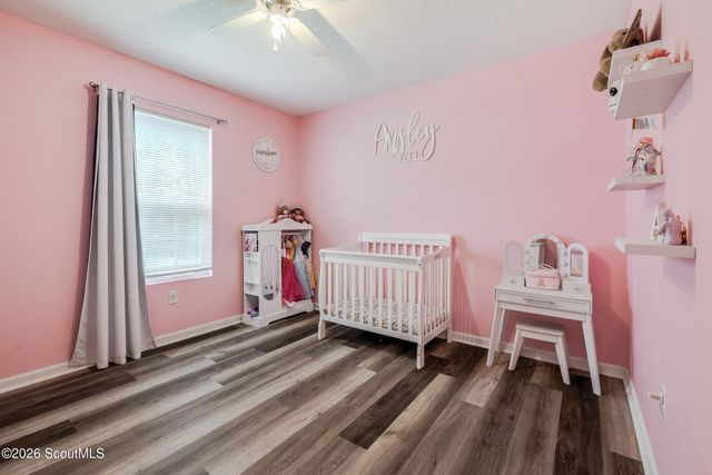 1527 Redfish Drive SE, Darien, GA 31305