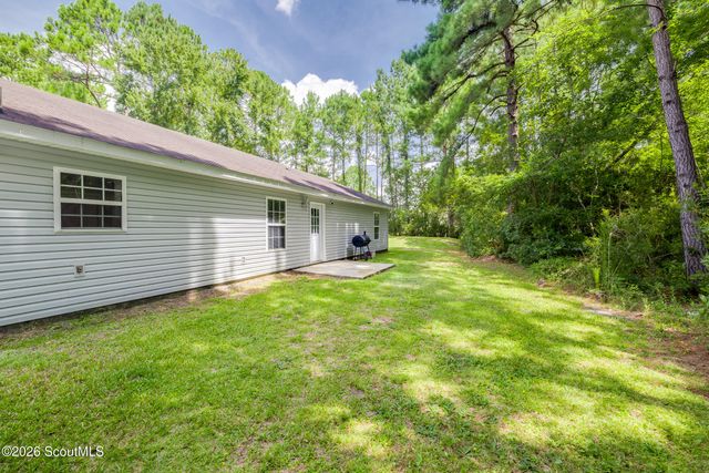 1527 Redfish Drive SE, Darien, GA 31305