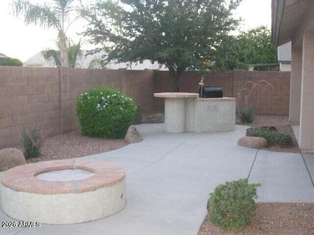 6821 W SADDLEHORN Road, Peoria, AZ 85383