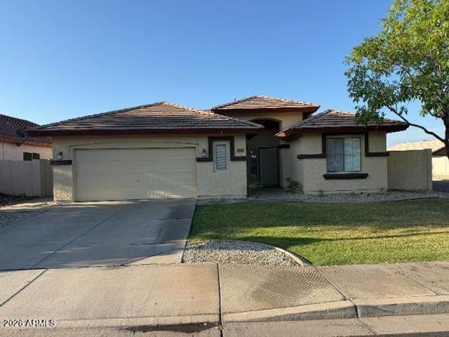 6821 W SADDLEHORN Road, Peoria, AZ 85383