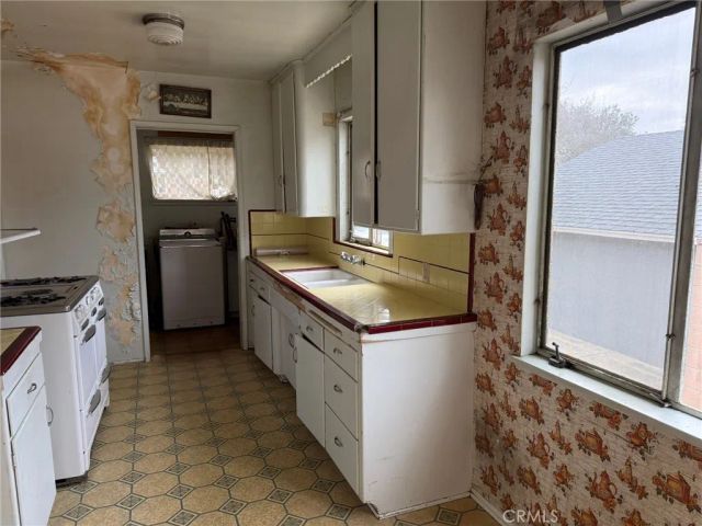 8029 Griffith, Whittier, CA 90602