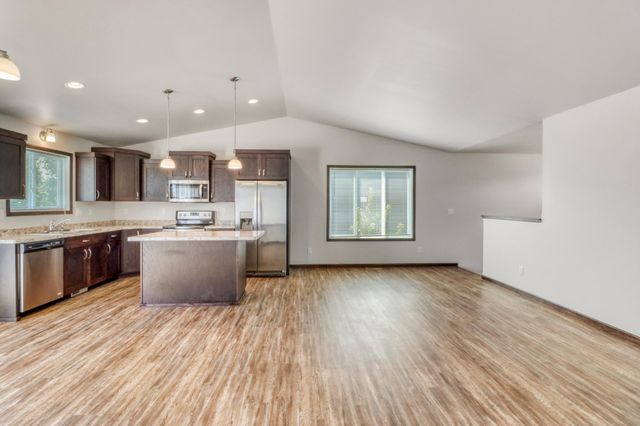 7394 21st Street S, Fargo, ND 58104