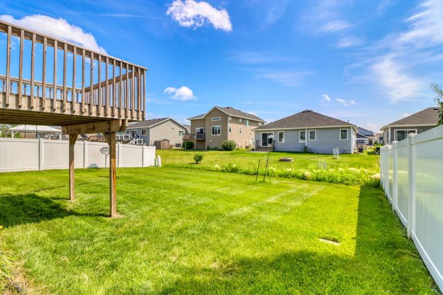 7394 21st Street S, Fargo, ND 58104