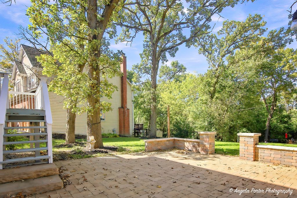 606 Barberry Trail, Fox River Grove, IL 60021 — photo 5