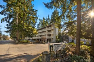 14527 NE 40th Street #G104, Bellevue, WA 98007