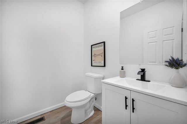 3670 Pennington Road, Shaker Heights, OH 44120